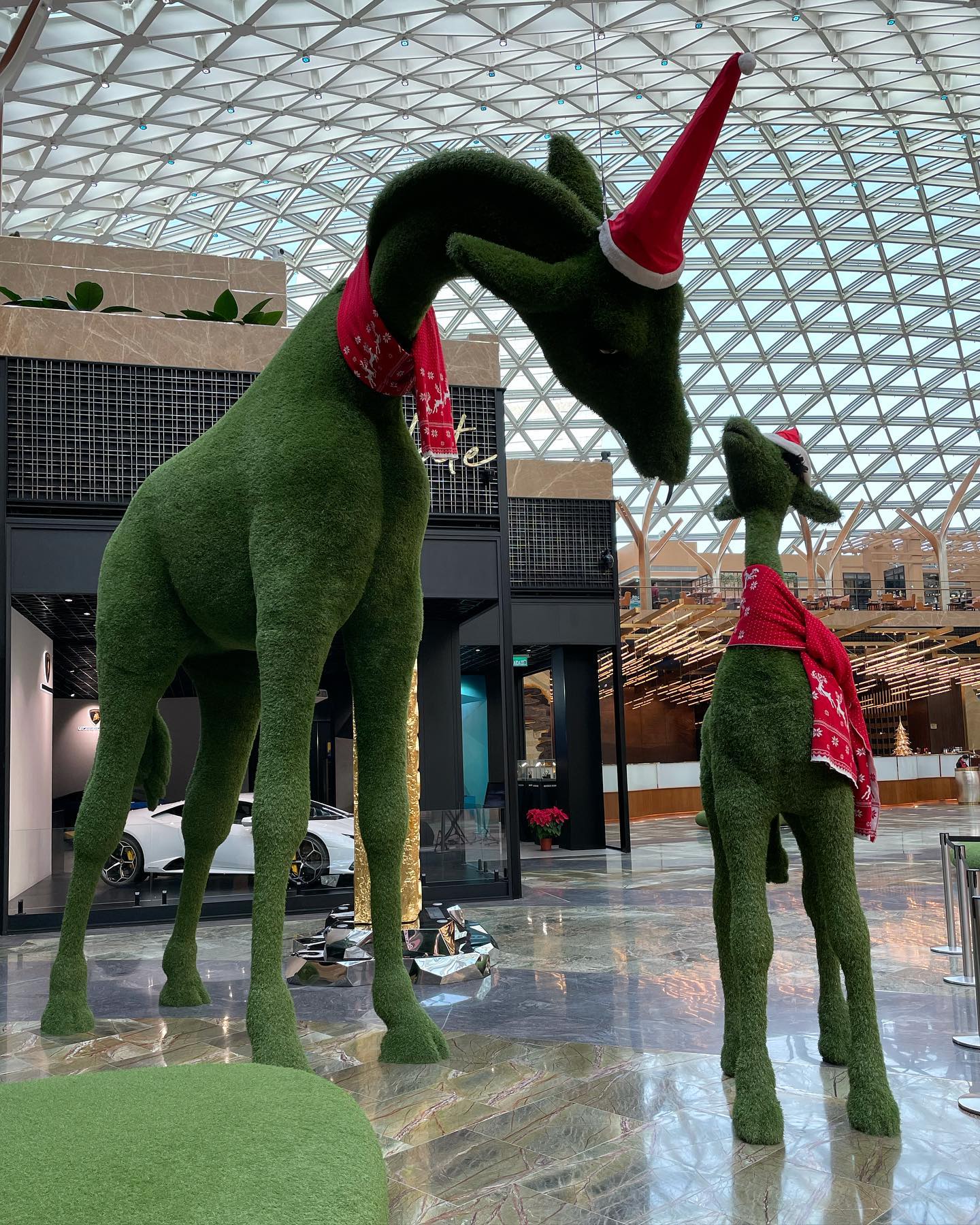 The #MGM #christmas #spirit (2)