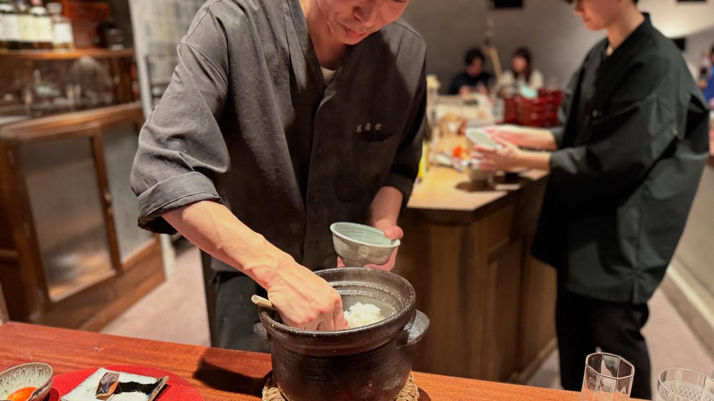 A 40 years multi-generation #Japanese restaurant. They specialize in cooking Ise Ebi… (12)