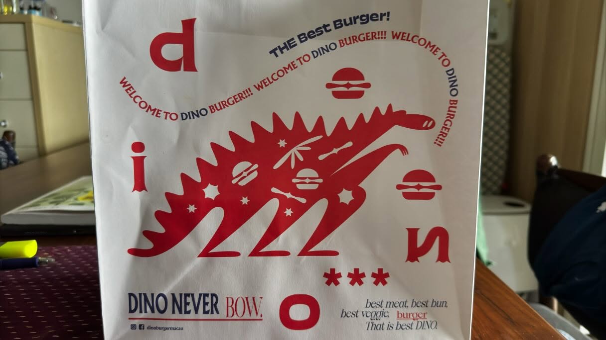 It is my second time at @dinoburgermacau and my first time at their Taipa location. It… (4)