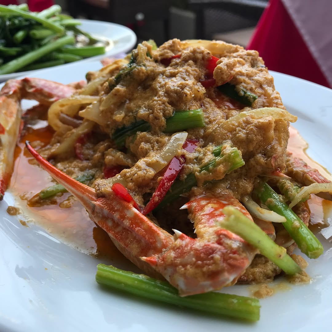 All this for Baht 1390. Not as good as last night though (2)