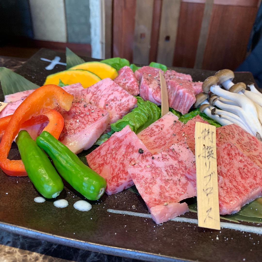 Trying the Wakayama’s Kumano beef (熊野牛) #wakayama #kumano #beef #熊野牛 (3)