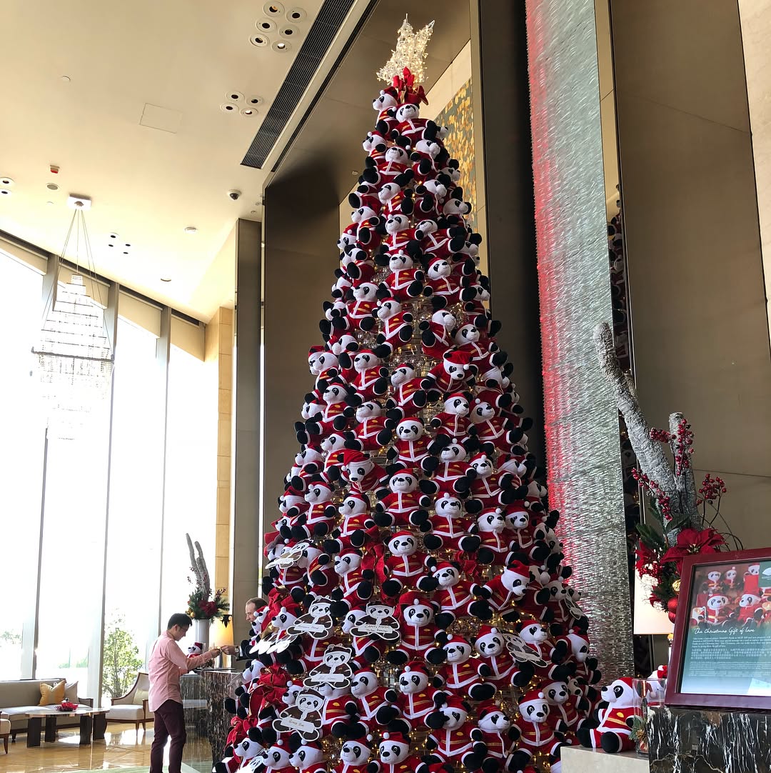 Christmas #mindset #mo_macau #mandarinoriebtalhotel #shotoniphone #shotoniphonex (2)