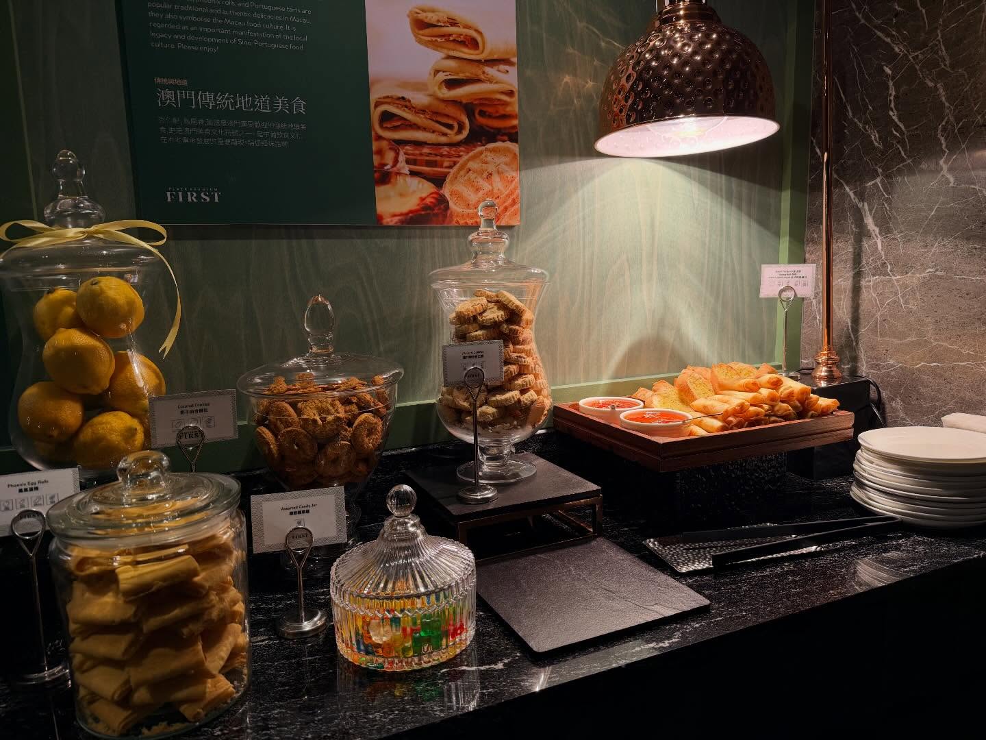 This is the new Plaza Premium First Lounge @mia.macau They serve the First and Business… (10)