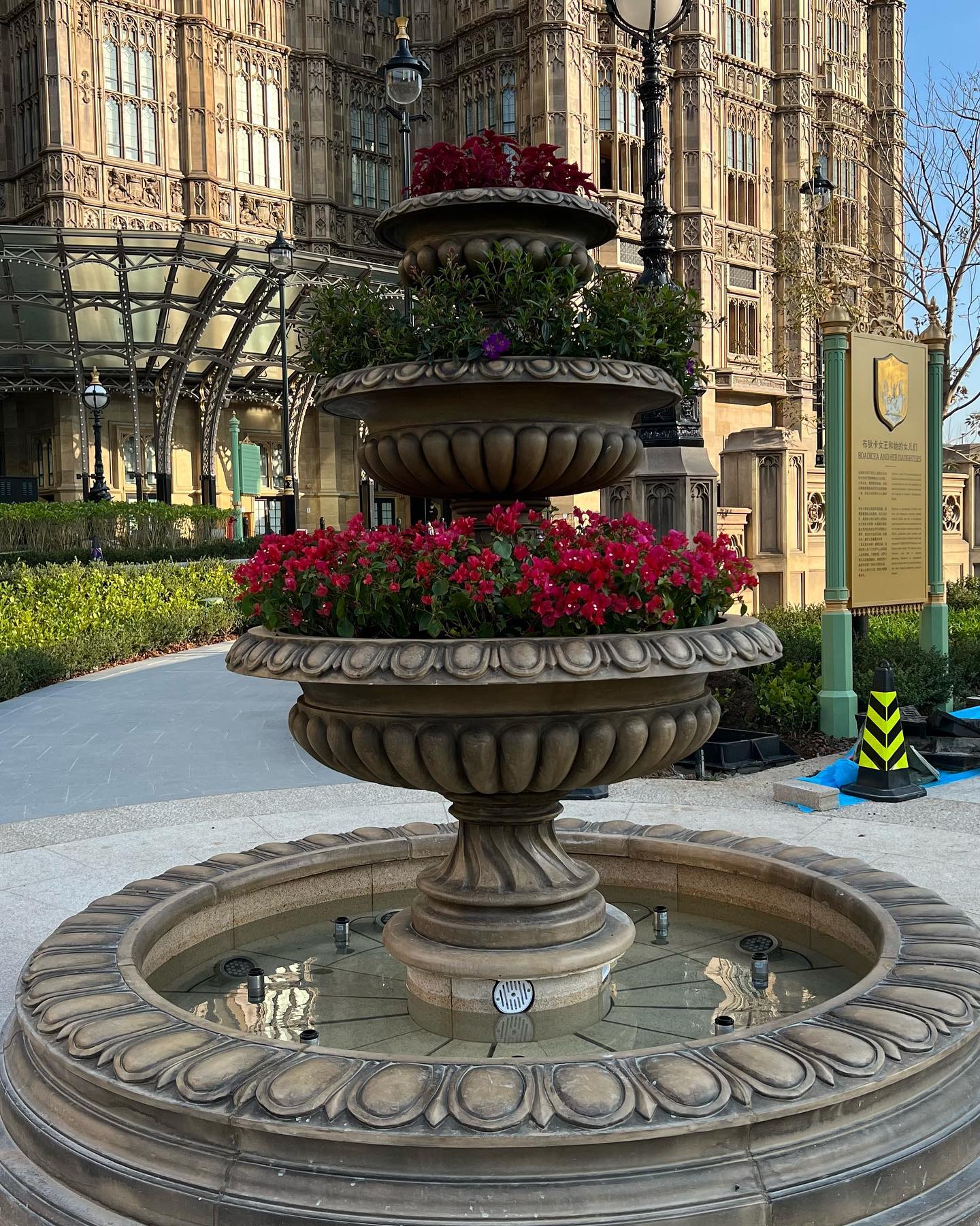 Walkabout #thelondoner #macao #shotoniphone13pro #shotoniphone (2)