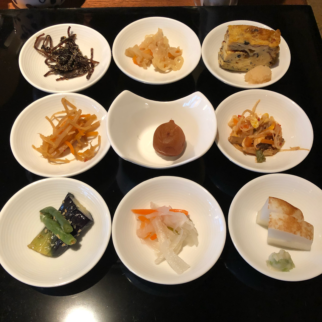 Breakfast with 50 ingredients (2)