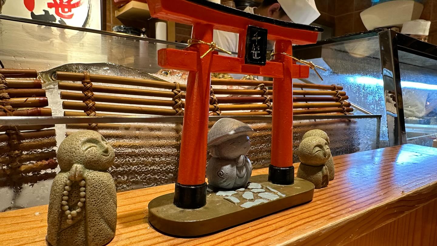 It has been a long time since I’ve been here. The food is better than I remember #sushi… (3)
