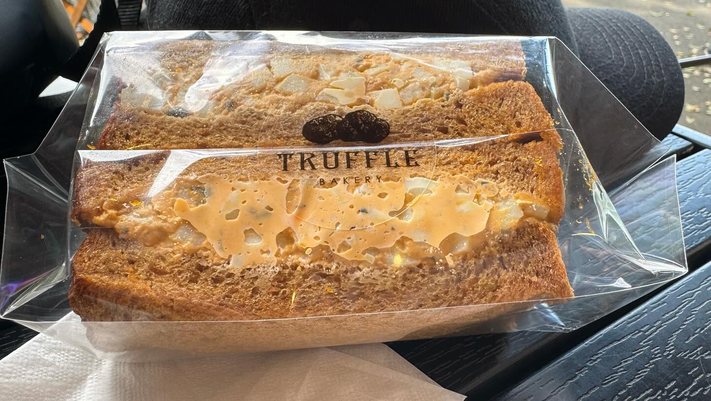 Mini #picnic in the #park with @trufflebakery #tokyo (9)
