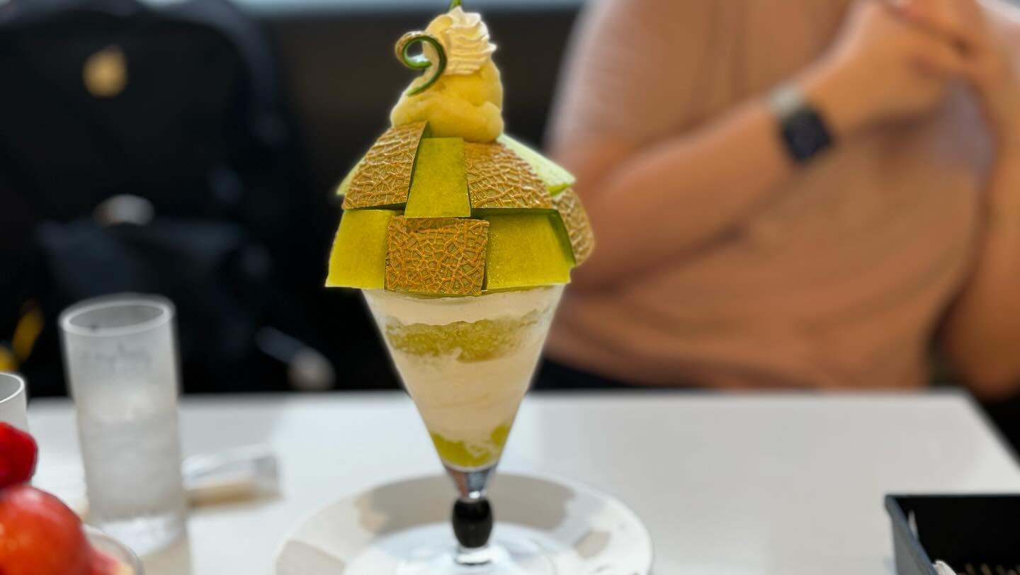 Fresh Japanese #StrawberryParfait and #HoneyDewParfait #tokyofoodie #japanfoodie #tokyo… (4)