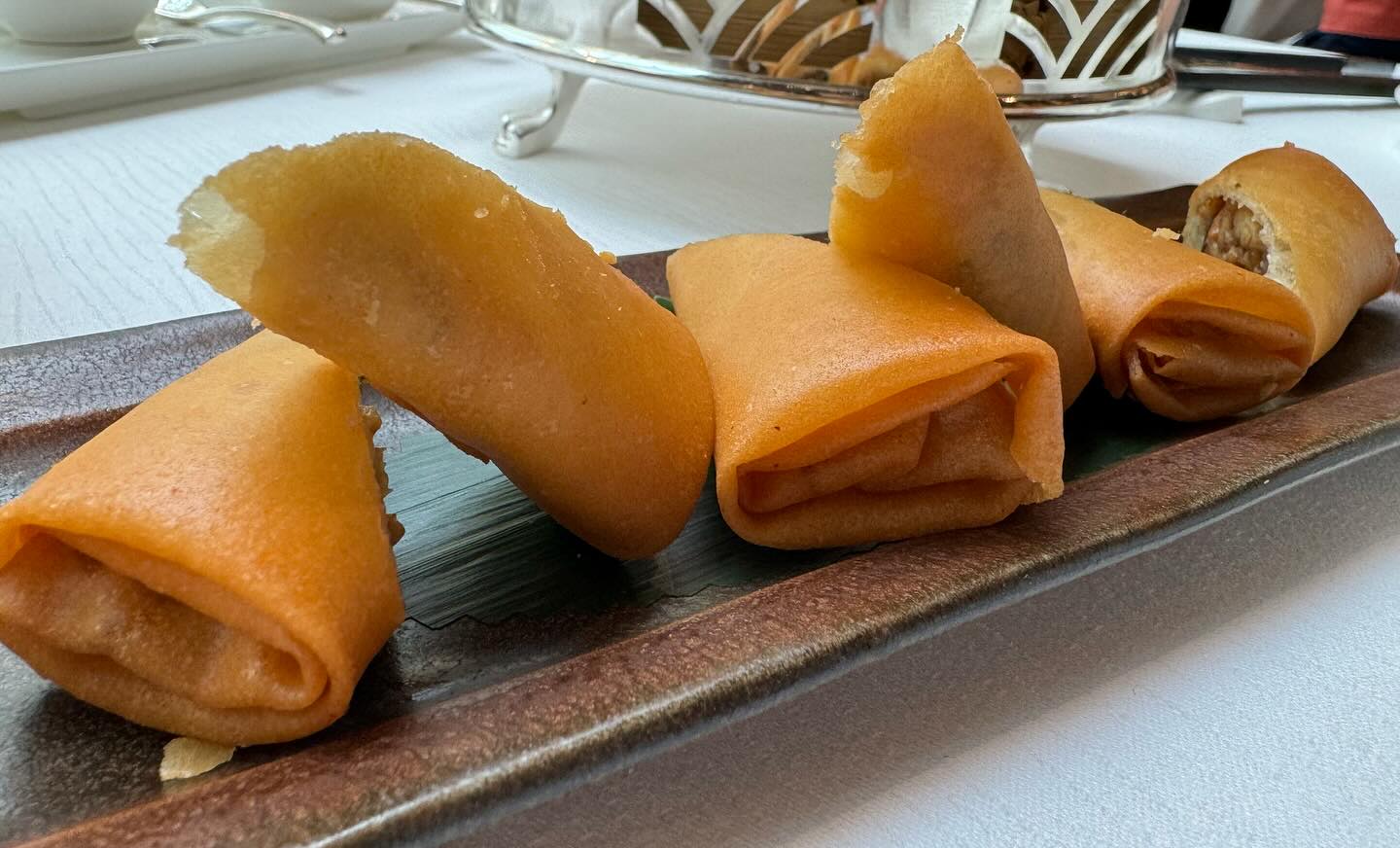 One of the best Chinese dim sum in Macao, especially Monday to Friday with their set (3)