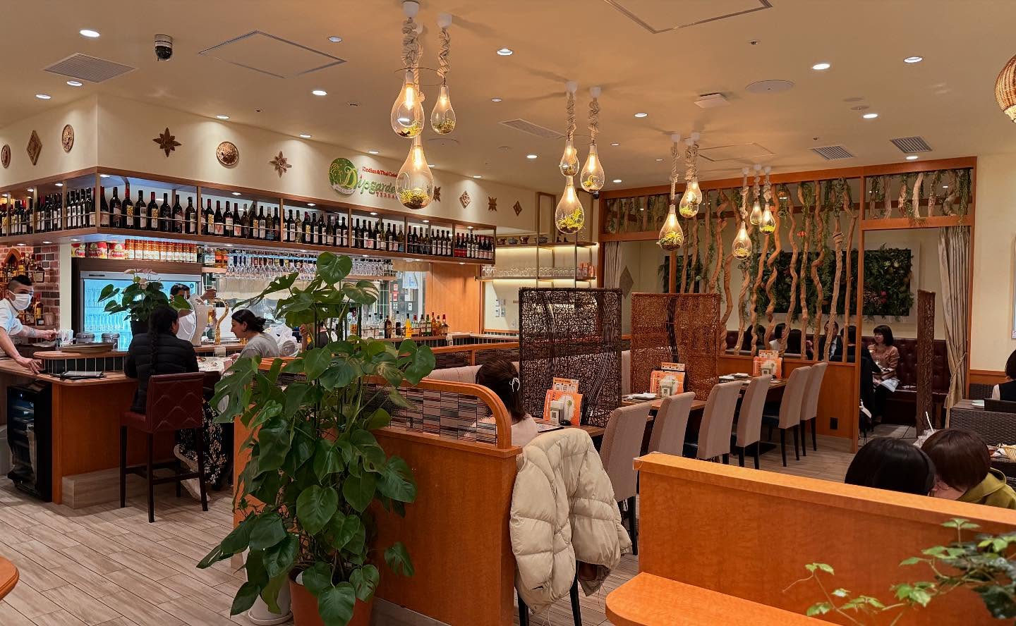 Surprising good #Thai #Indian food at DipGarden on 5F of KITTE in #osaka #osakafoodie… (4)