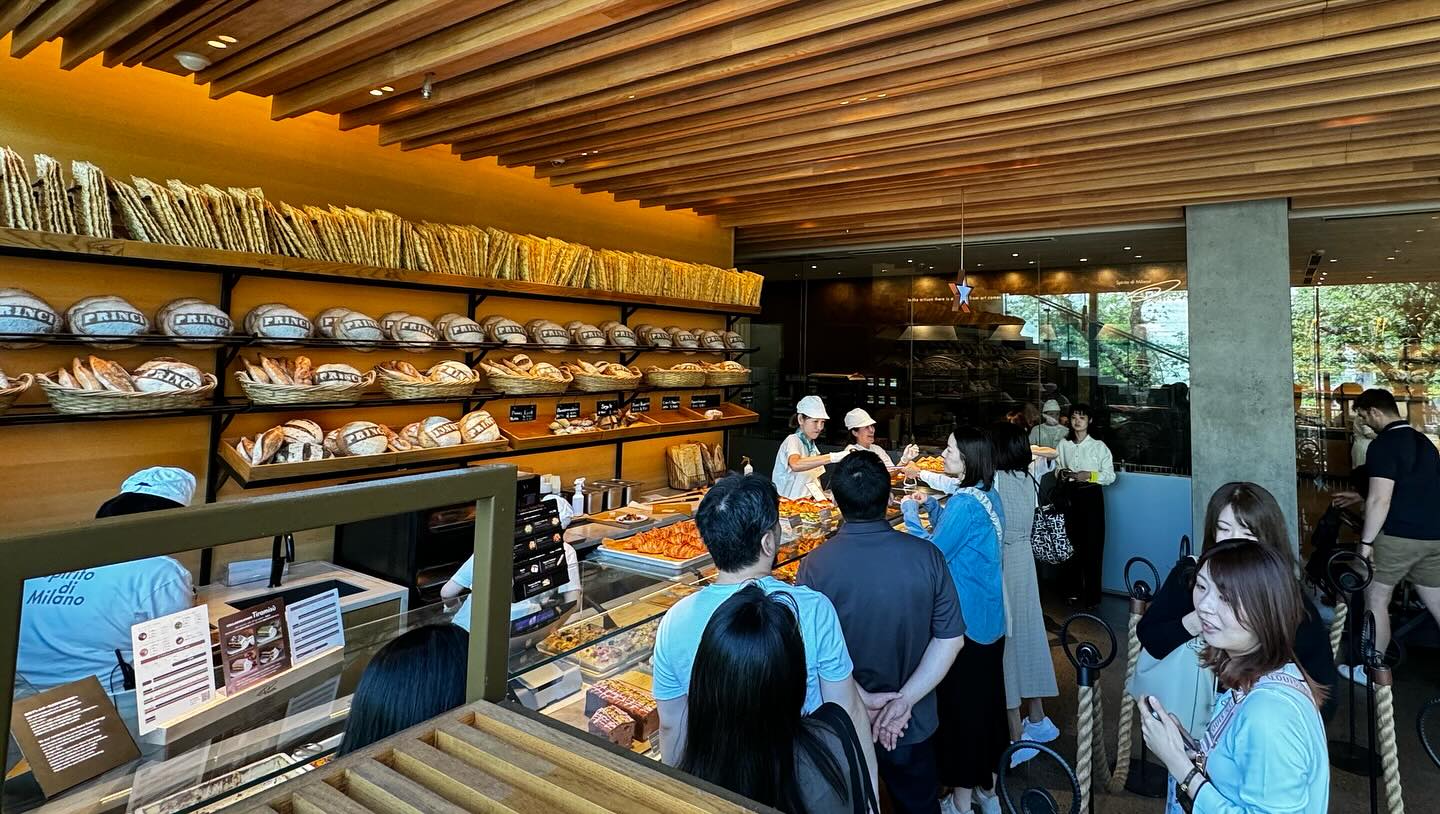 Very impressive #StarbucksReserve #Roastery #Tokyo. Congratulations on your anniversary (2)