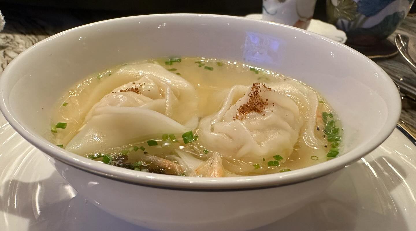 Part 2 of this #michelinstar meal at The Huaiyang Garden in @the_londoner_macao… (2)