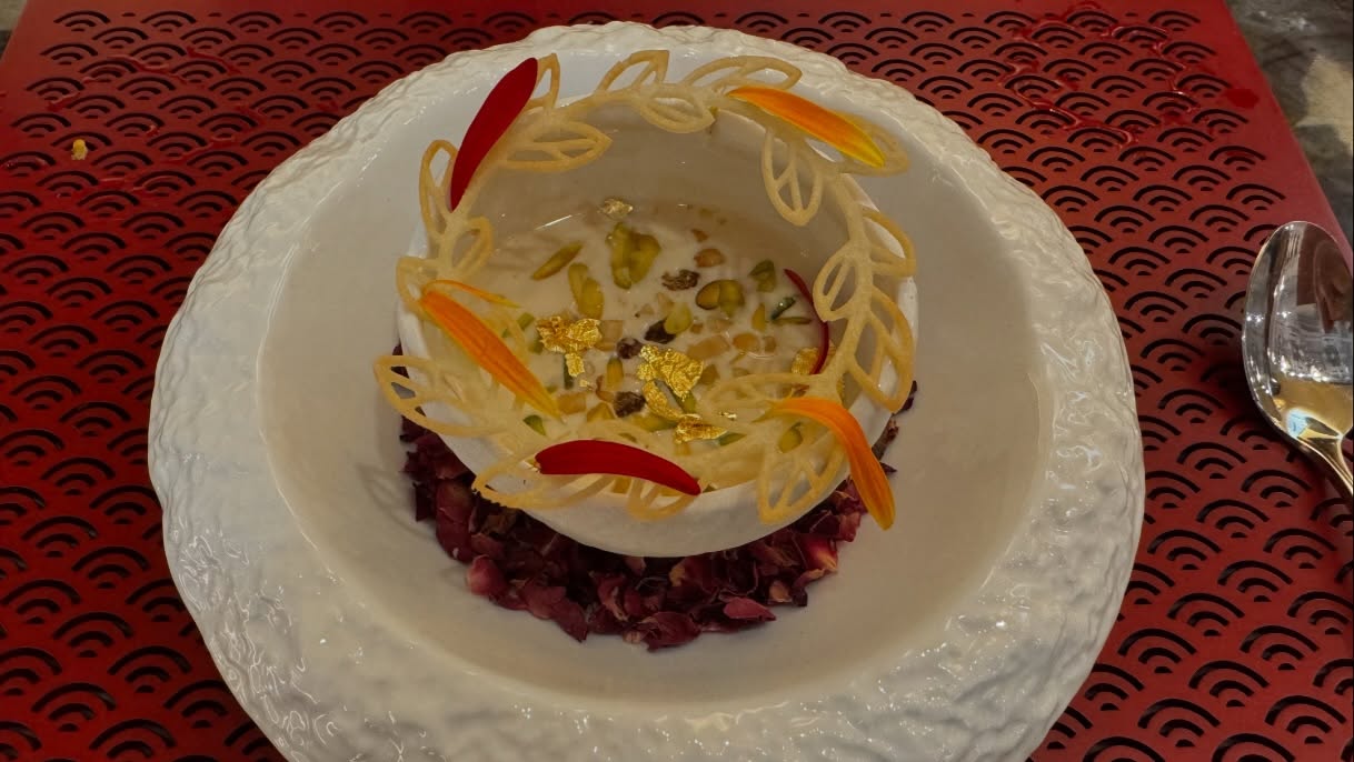 Very tasty Indian food by the #michlinstarchef Justin Paul. There is so much care Justin… (10)