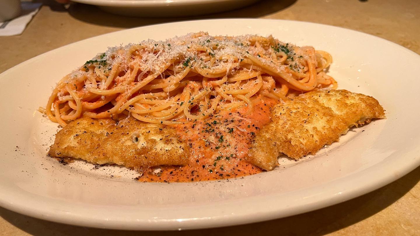Lunch special #macao @cheesecakefactorymo (3)