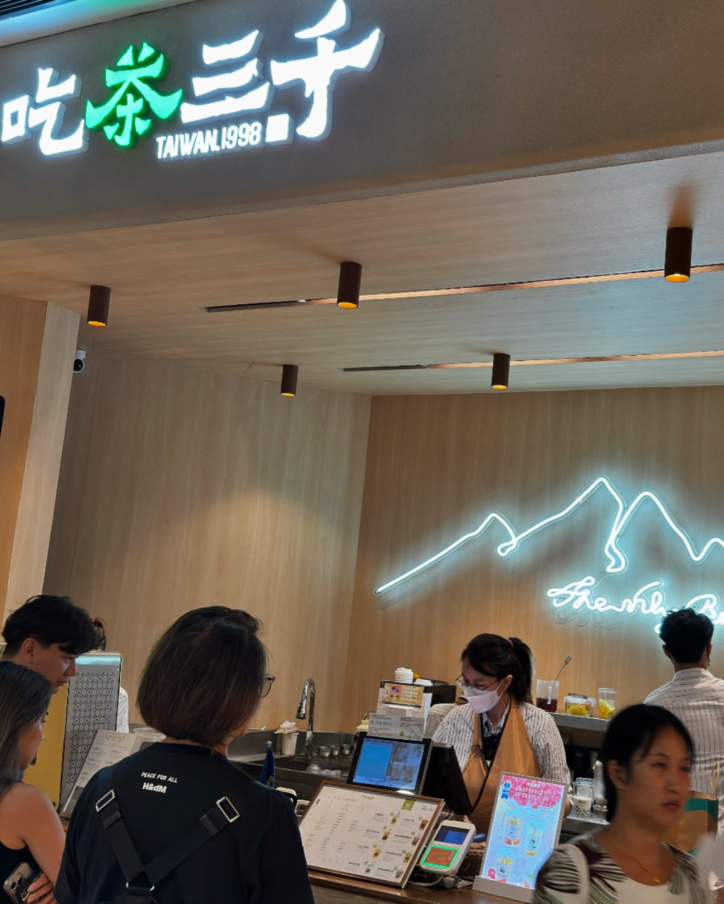 Could not try in #Macao because its location at #TheLondonerMacau is still not open. So… (2)