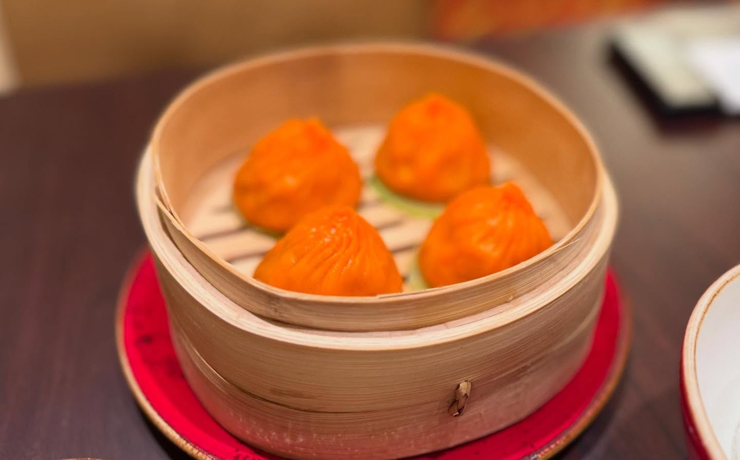 Finally have a chance to try their #Chinese #BBQPork. Almost to the standards of… (2)