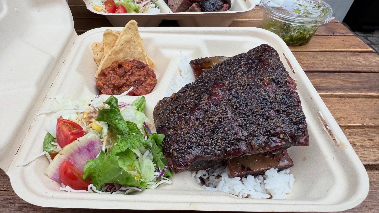 How can we not visit @slice_of_life_bbq when we come to #Tokyo (2)