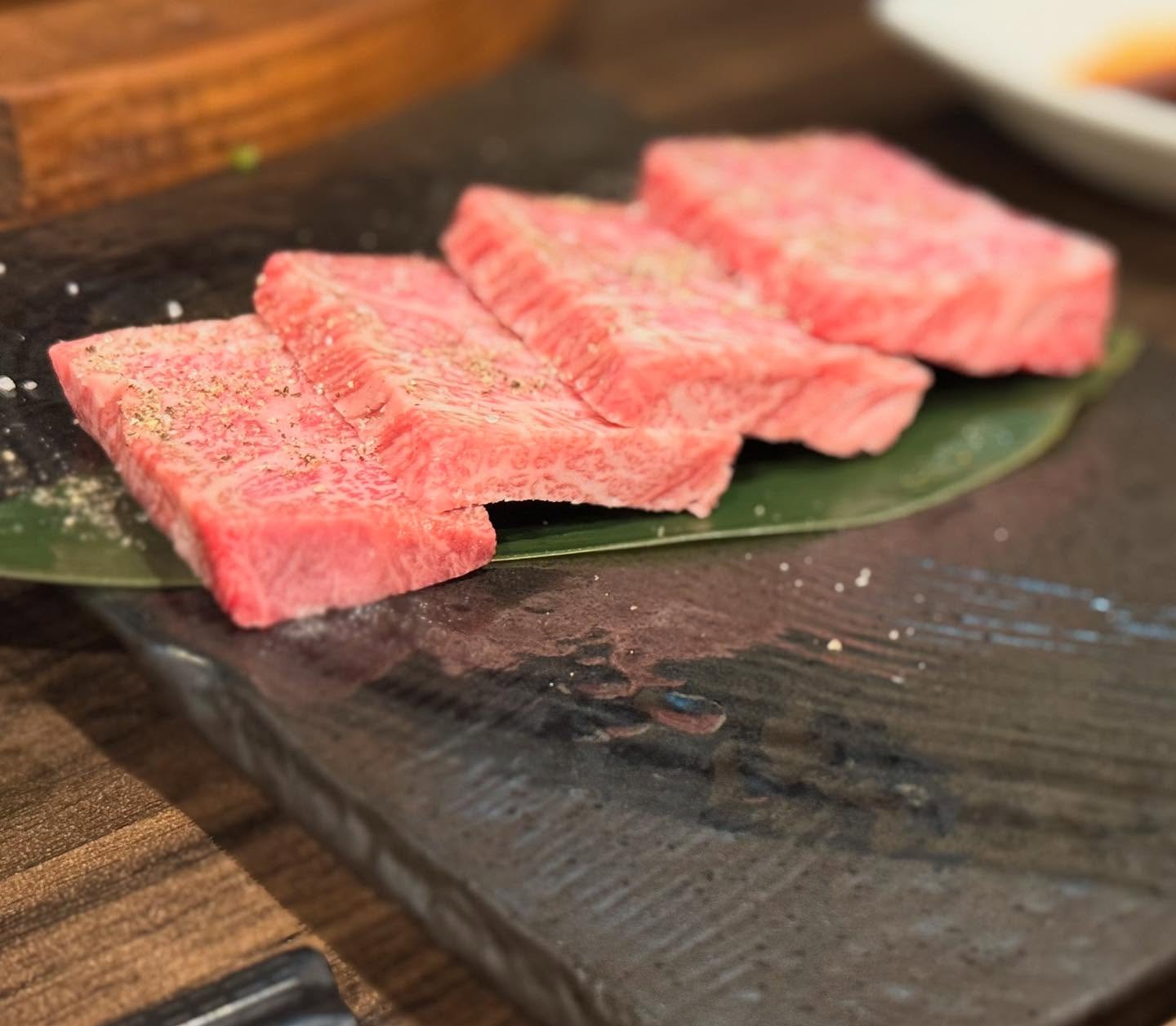 Nice little yakiniku tuck in the basement. Very good meats. Definitely go with the more… (2)