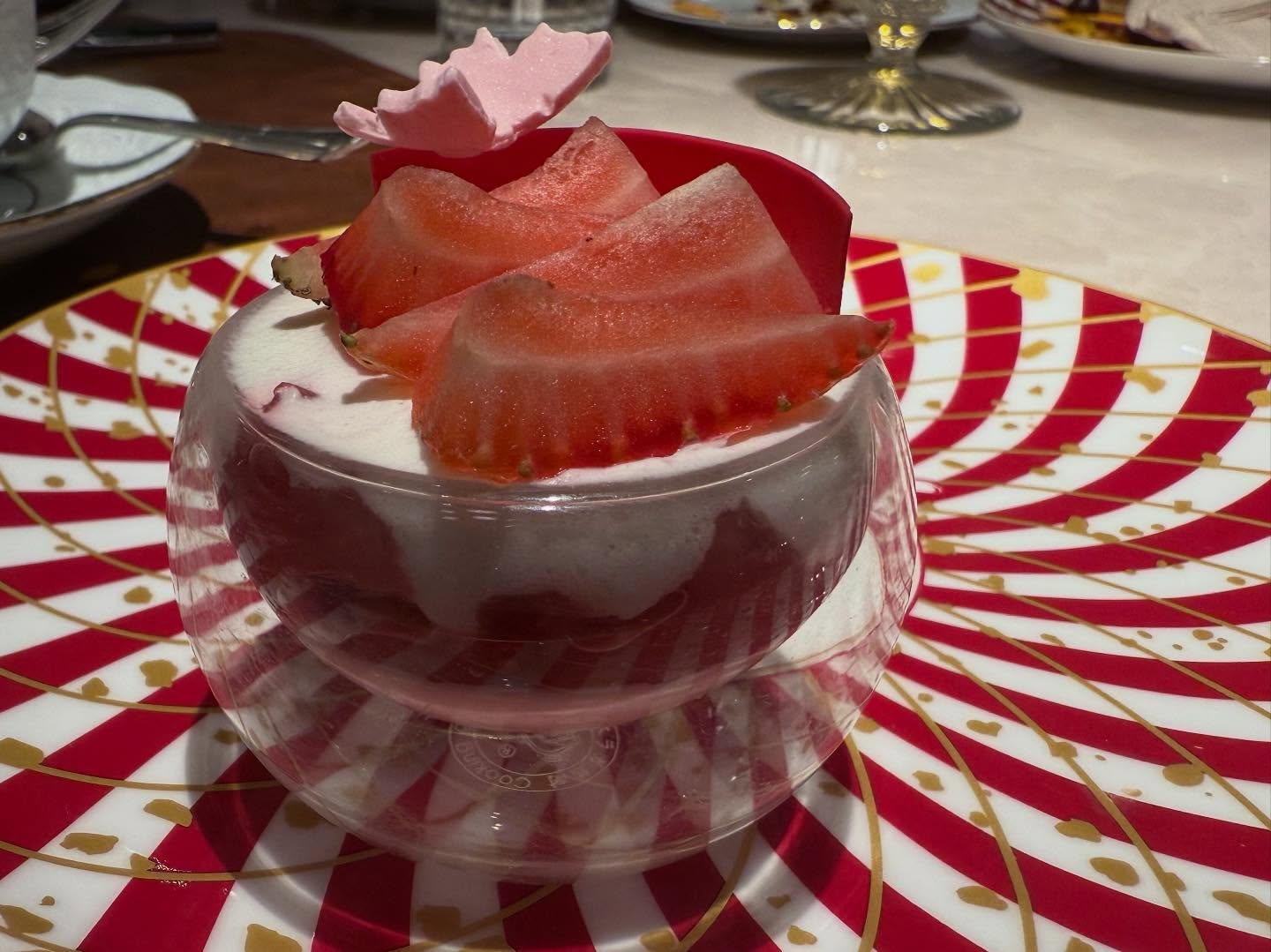 Here are the desserts from the #HamptonCourt buffet (12)