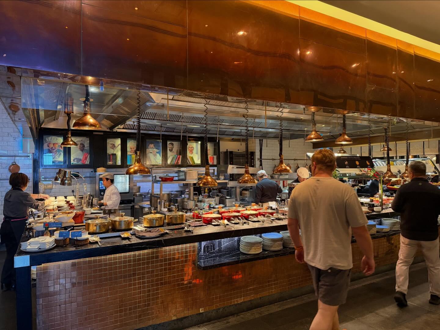 Breakfast buffet @whongkong Must say this is much fancier place than @wmacaustudiocity.… (5)