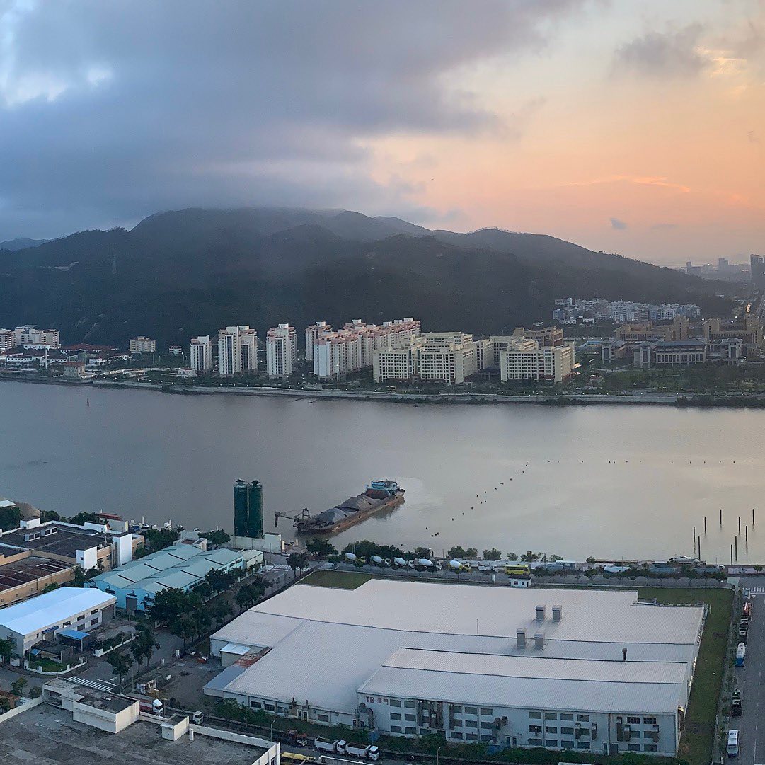 Some friends were asking what my view currently looks like compare to 3 years ago. So… (2)