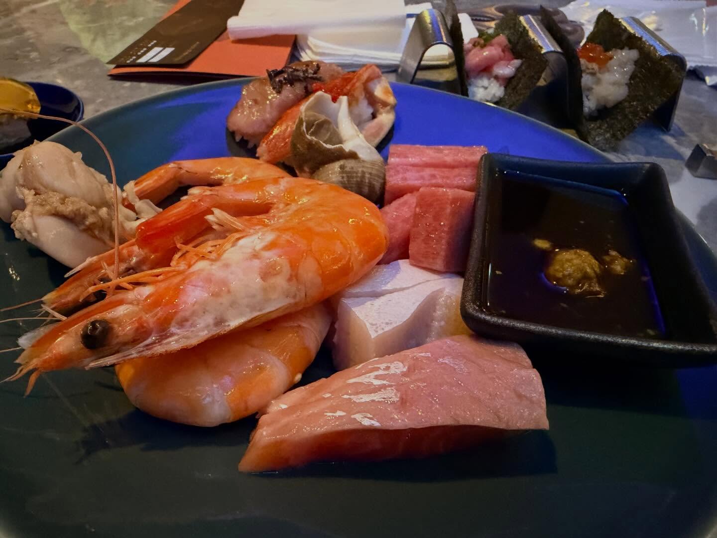 Pretty impressive presentation and deco. Some of the chefs present their dishes at… (8)