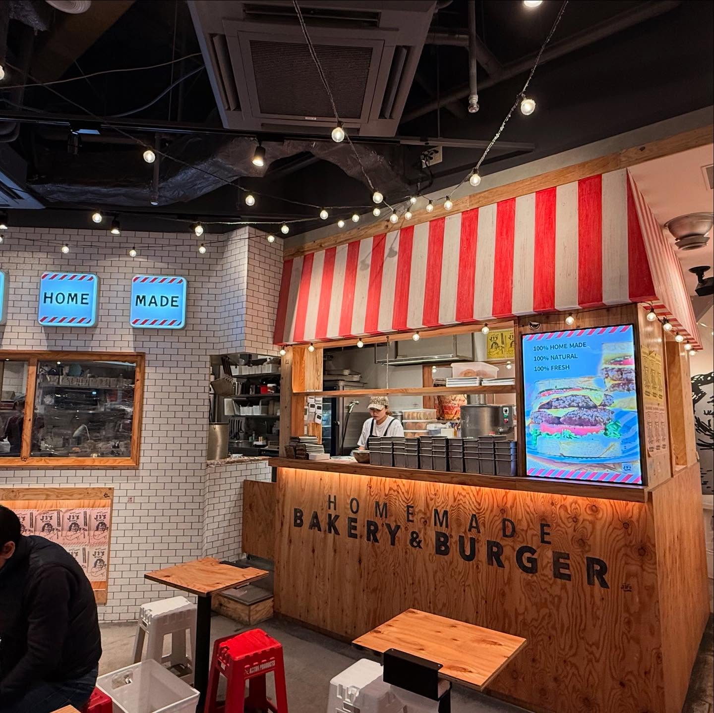 Not a bad #burger. The special part is everything are 100% homemade on premises,… (5)