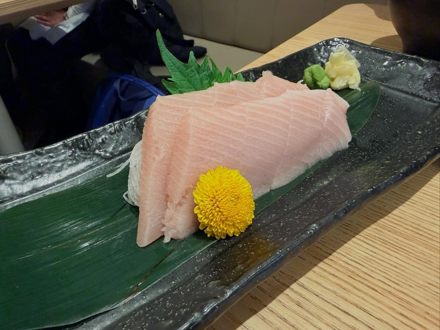 A real good find in #DavieVillage Good quality fish. Did not have to pay extra for the… (4)