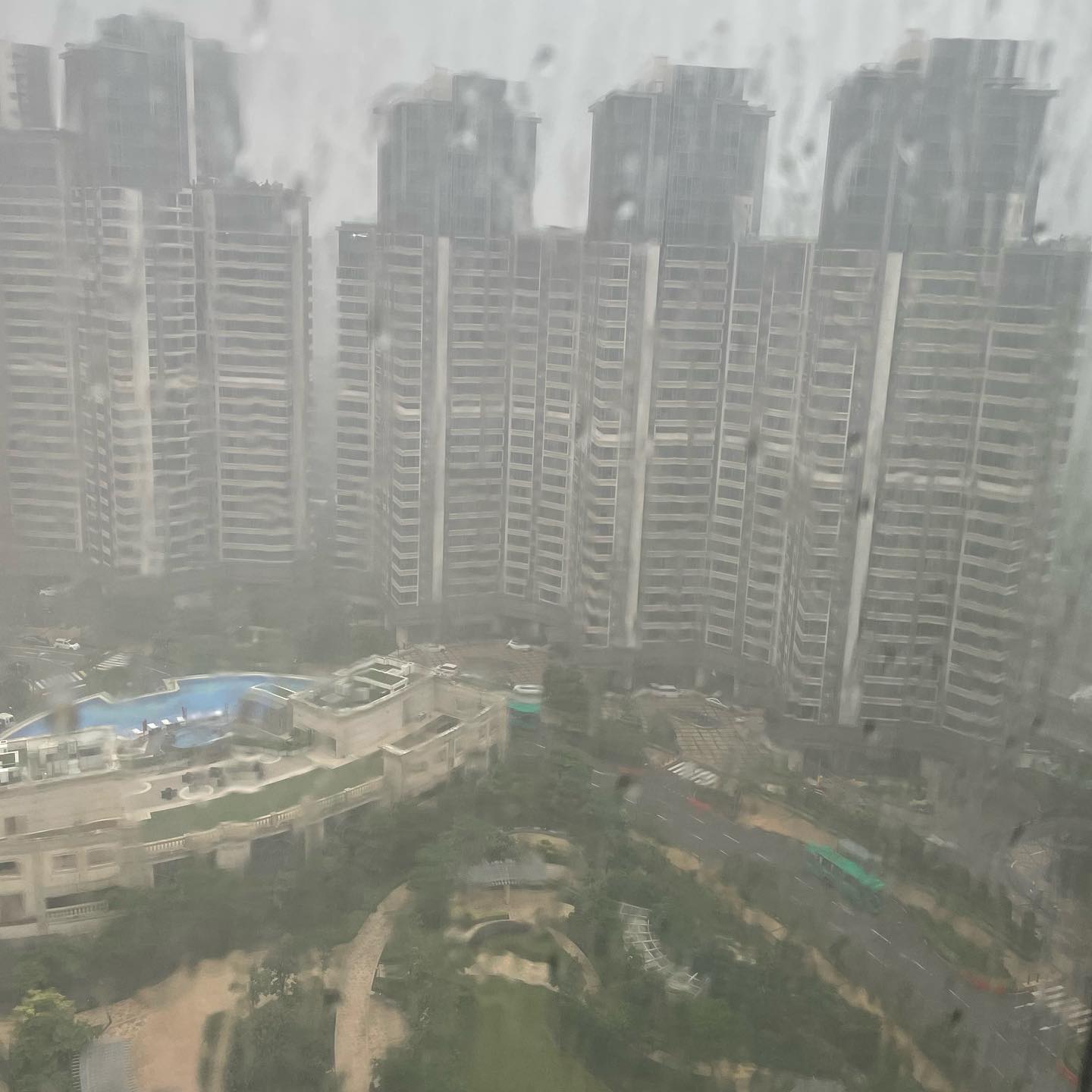 Nice rain. Sometimes it is nice to have a heavy down pour #macao #thunderstorm (2)