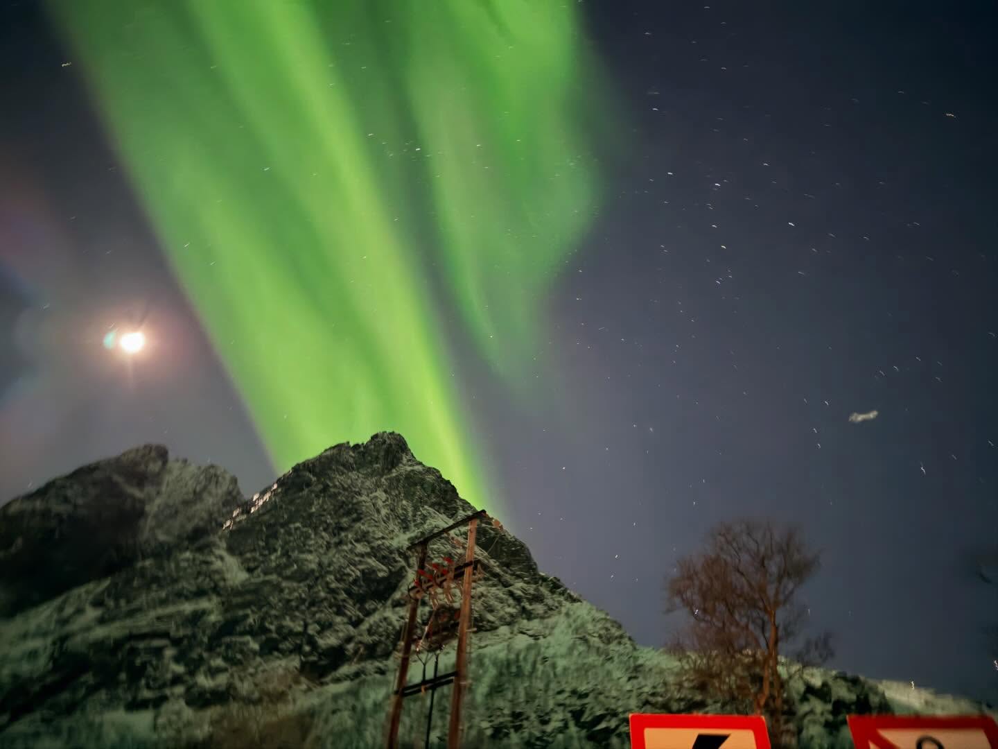 Here are my attempts to capture this natural phenomena (17)
