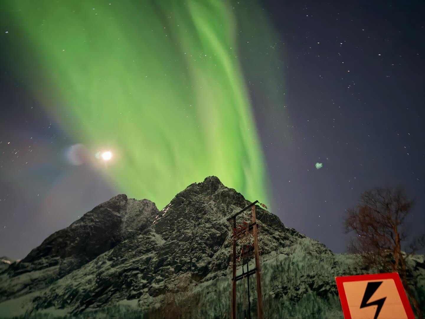 Here are my attempts to capture this natural phenomena (18)