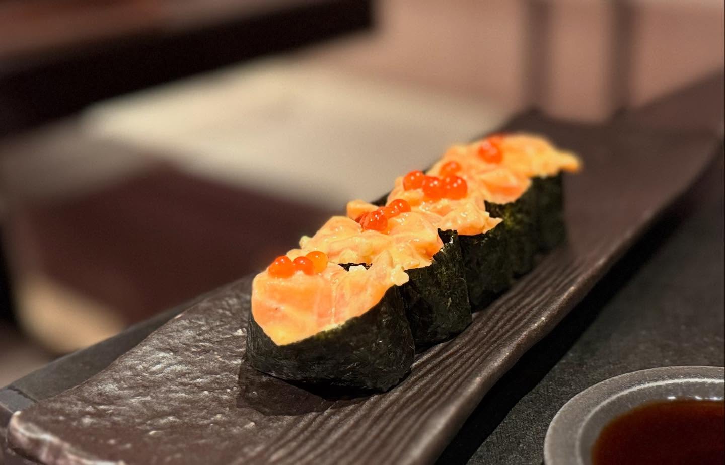 For quick #sushi this is not bad. Especially when one has a membership. Although, I will… (3)