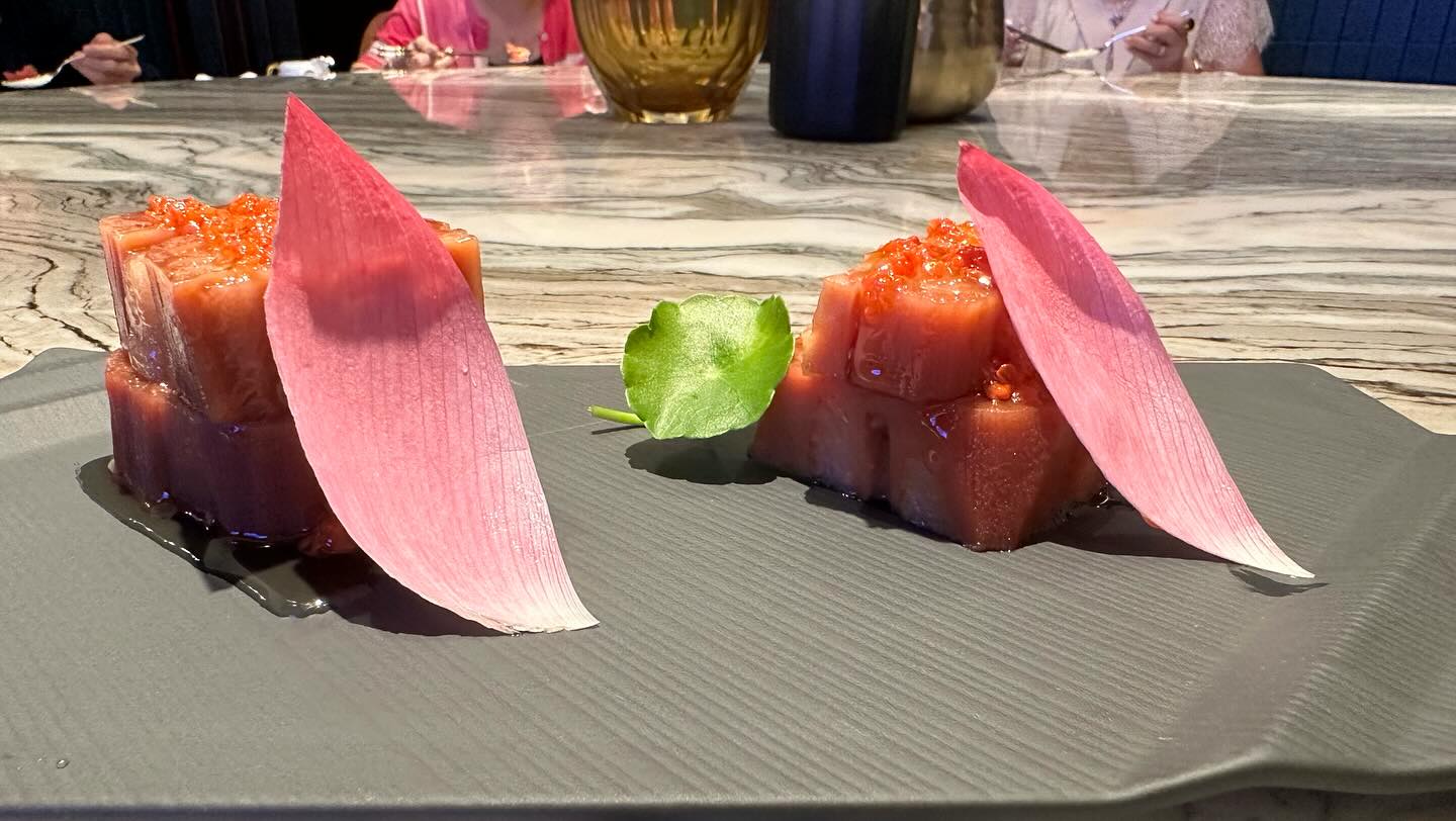 Very special meal at the #michelinstar Huaiyang Garden by chef Zhou Xiaoyan… (5)