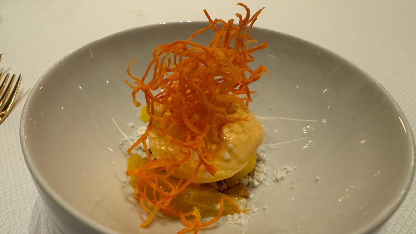 Thank you to @henriquesapessoa for a very special #portugues meal. If you want to try… (8)