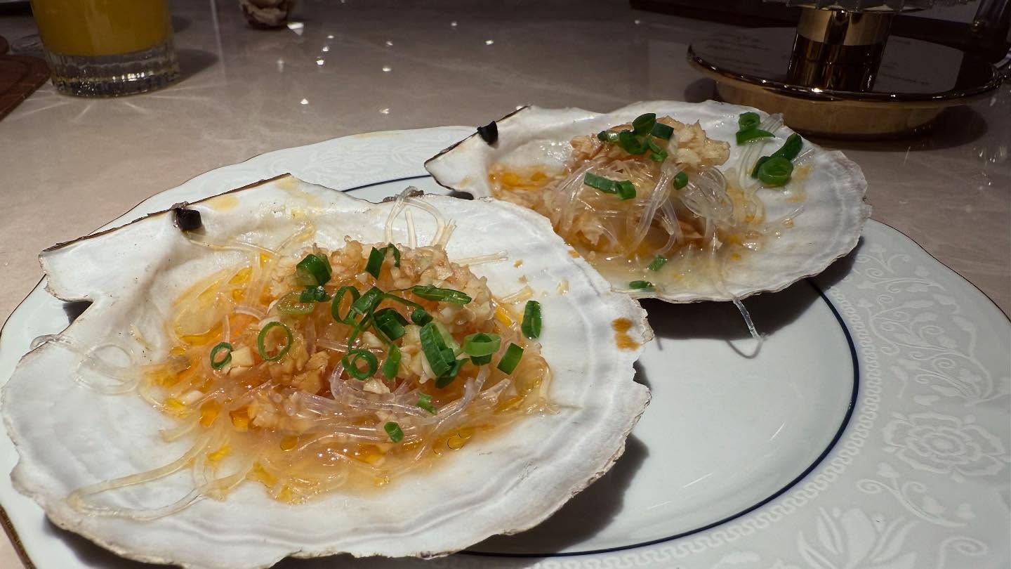 Definitely has the freshest seafood I ever had in #Macao. Although, if I did not have a… (10)