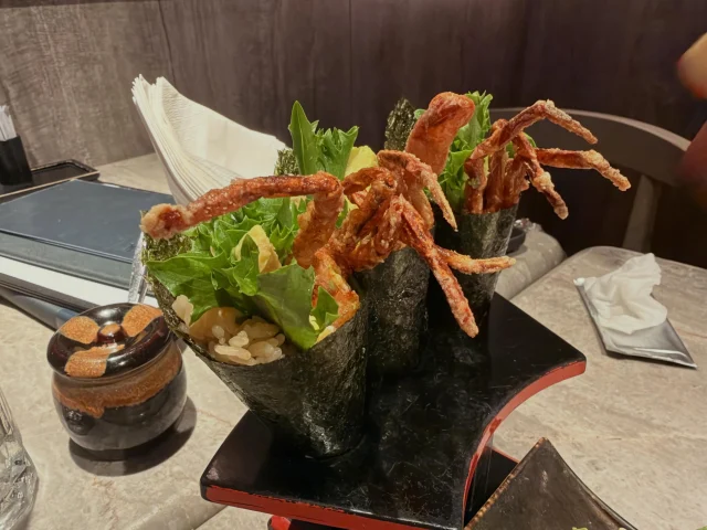 Thank you for staying consistent, but every time we try something different or special we get disappointed

#sushi #hongkongfoodie #tsimshatsui #hongkong